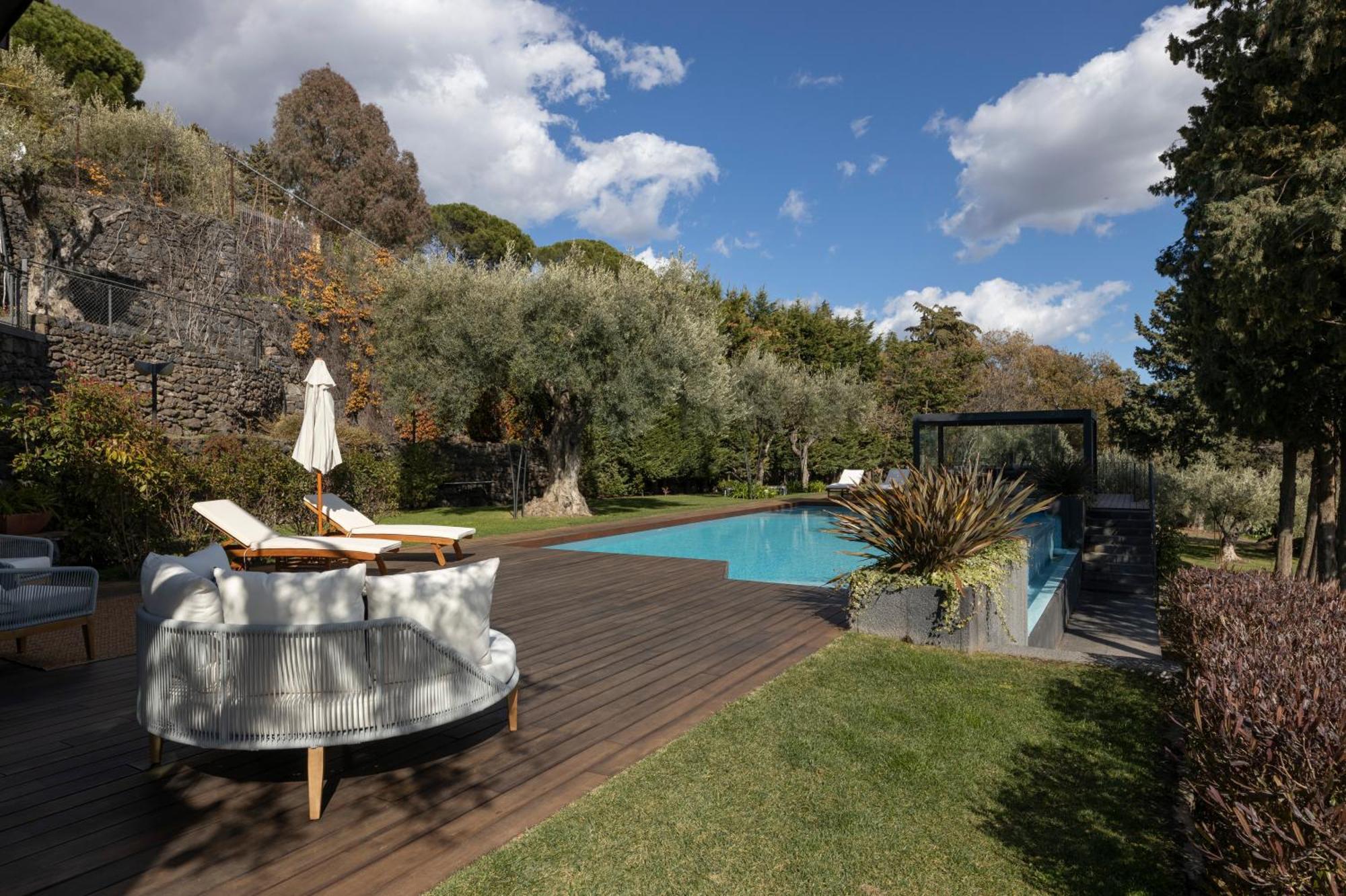 Scialaj Villa Di Lusso Sull'Etna Con Piscina E Vista Mare Ragalna Luaran gambar
