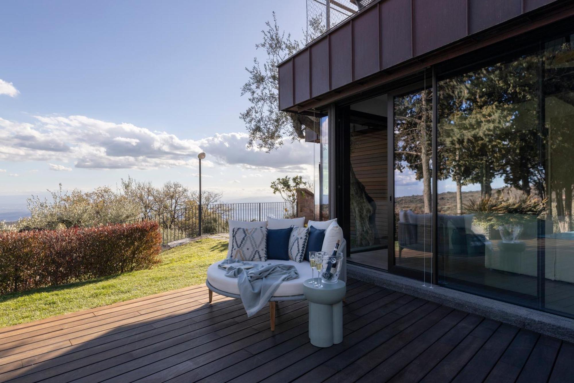 Scialaj Villa Di Lusso Sull'Etna Con Piscina E Vista Mare Ragalna Luaran gambar